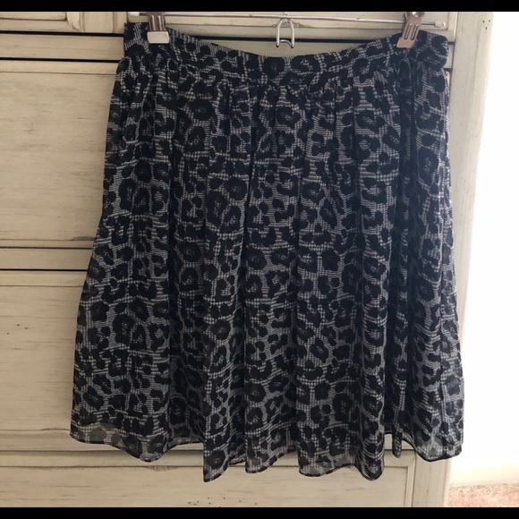 Michael Kors Leopard Flowing Skirt - Picture 4 of 4